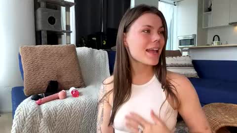 Snapshot of nordicbelle chatting on 17, 4, 2026 Nordic Belle online show from 17, 4, 2026