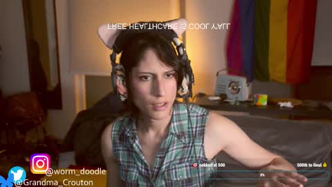 Snapshot of noreallyilikepeanuts chatting on 12, 9, 2025 Ariane online show from 12, 9, 2025