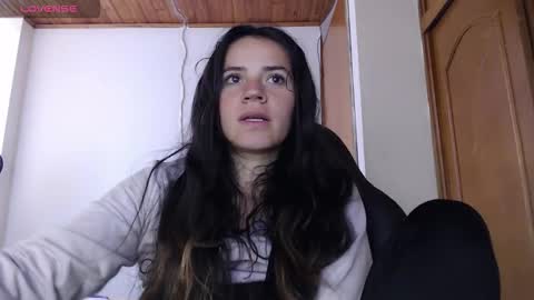 Snapshot of noreen_ chatting on 10, 11, 2025 noreen_ online show from 10, 11, 2025