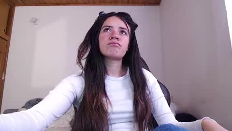 Snapshot of noreen_ chatting on 22, 11, 2025 noreen_ online show from 22, 11, 2025