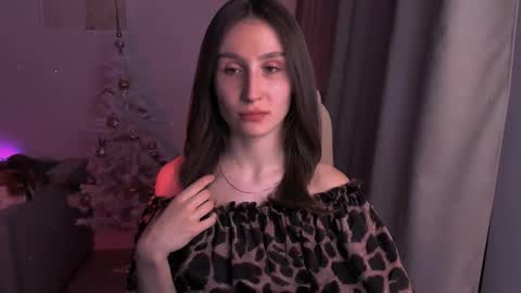 Snapshot of north_valkyrie chatting on 7, 1, 2025 Hazel online show from 7, 1, 2025