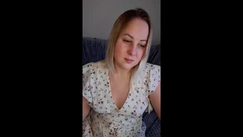 Snapshot of not_nakedcat chatting on 14, 10, 2025 hi glad to chat online show from 14, 10, 2025