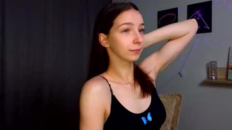 Snapshot of not_yourtoy chatting on 3, 10, 2025 Hello My name is Helene NTMU Finger up if u like what u see online show from 3, 10, 2025