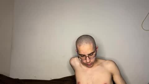 notatheeena online show from 4, 10, 2025