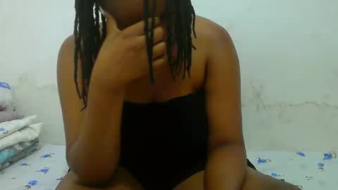 Snapshot of notoy1 chatting on 18, 11, 2025 notoy1 online show from 18, 11, 2025