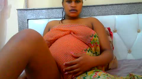 Snapshot of notoy1 chatting on 13, 6, 2026 notoy1 online show from 13, 6, 2026