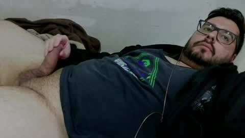 Snapshot of notrak12 chatting on 8, 5, 2026 notrak12 online show from 8, 5, 2026