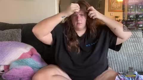 NotUrBabyMoms online show from 17, 11, 2025