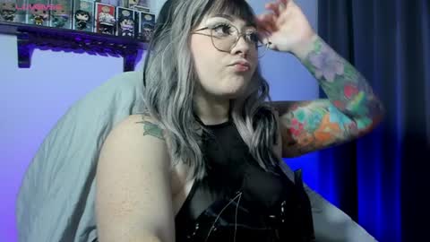 Snapshot of nova_gara chatting on 28, 7, 2026 s online show from 28, 7, 2026