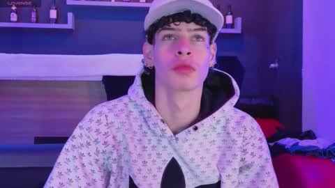 Nova Salvatore online show from 4, 3, 2026