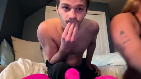 novaandjett online show from 2, 3, 2026