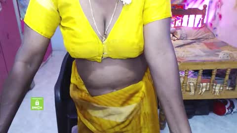 Snapshot of novapol chatting on 13, 11, 2025 Novapol online show from 13, 11, 2025