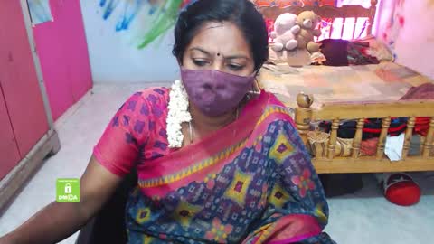 Snapshot of novapol chatting on 20, 11, 2025 Novapol online show from 20, 11, 2025