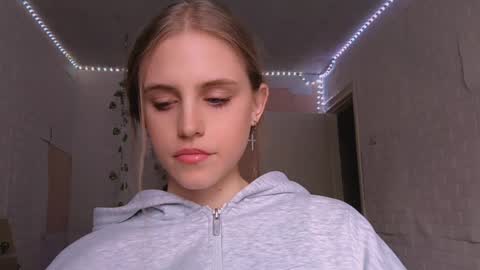 Snapshot of novastoyer chatting on 30, 3, 2026 Mia Blake online show from 30, 3, 2026