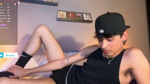 Snapshot of noxnude chatting on 27, 4, 2026 noxnude online show from 27, 4, 2026