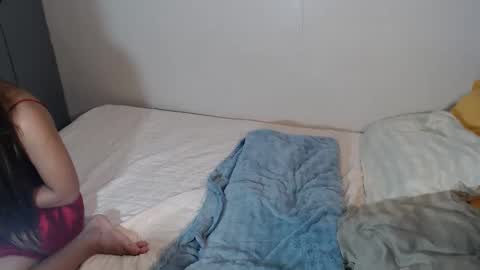 Snapshot of nuaghtyasianathena chatting on 5, 10, 2025 Athena online show from 5, 10, 2025
