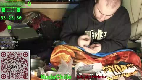 Snapshot of nudechiller chatting on 7, 11, 2025 Vinz... online show from 7, 11, 2025