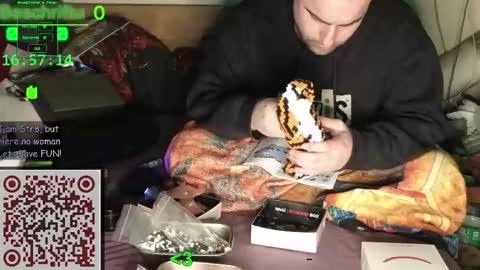 Snapshot of nudechiller chatting on 7, 11, 2025 Vinz... online show from 7, 11, 2025