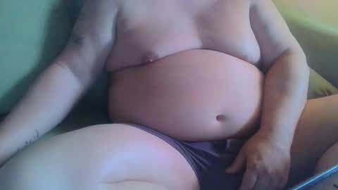 Snapshot of nudejohnboy chatting on 17, 12, 2025 nudejohnboy online show from 17, 12, 2025