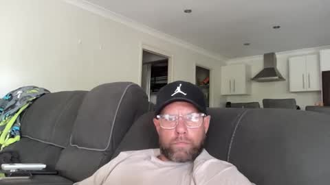 nudemoto online show from 17, 12, 2025