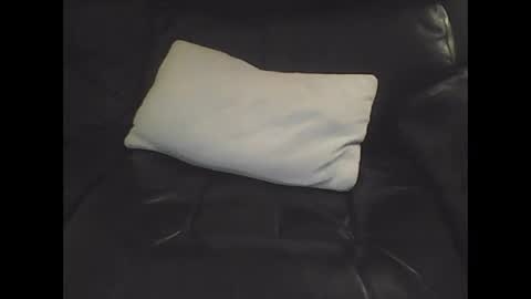 Snapshot of nudestud887 chatting on 5, 12, 2024 nudestud887 online show from 5, 12, 2024