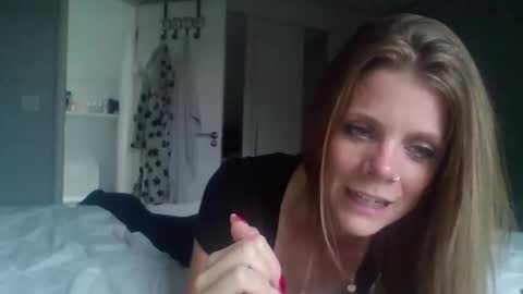 Snapshot of nudgemanalice69 chatting on 9, 10, 2025 Alice Nudgeman online show from 9, 10, 2025