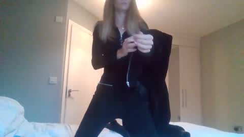 Snapshot of nudgemanalice69 chatting on 17, 10, 2025 Alice Nudgeman online show from 17, 10, 2025