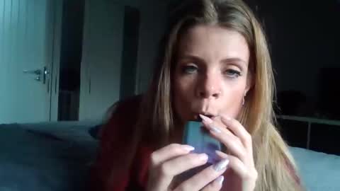 Snapshot of nudgemanalice69 chatting on 6, 11, 2025 Alice Nudgeman online show from 6, 11, 2025