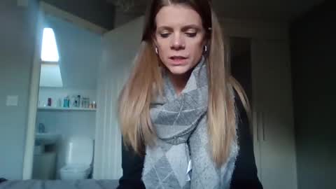 Snapshot of nudgemanalice69 chatting on 25, 11, 2025 Alice Nudgeman online show from 25, 11, 2025