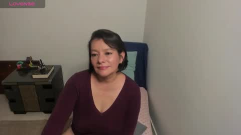 nuit_rose online show from 10, 10, 2025