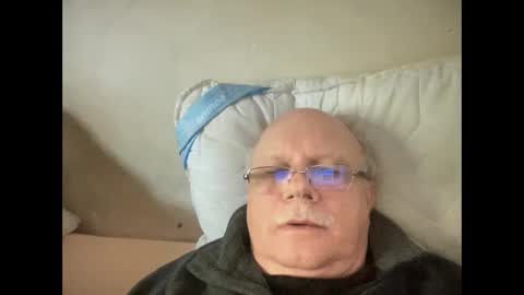 nukiss online show from 22, 10, 2025