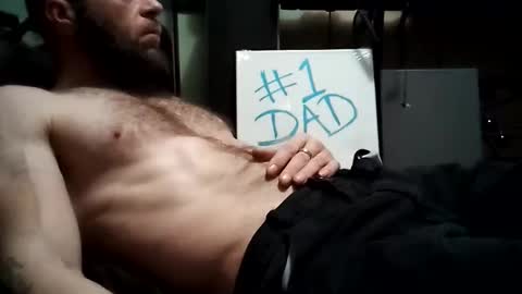 Awwwww Hey Sweetie Pies. Welcome To The Sweetie Pie Lounge. Enjoy The Dad-Cast. SweetCorny Fun-loving Dad Talk. online show from 3, 3, 2025