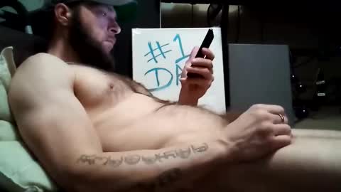 Awwwww Hey Sweetie Pies. Welcome To The Sweetie Pie Lounge. Enjoy The Dad-Cast. SweetCorny Fun-loving Dad Talk. online show from 11, 3, 2025