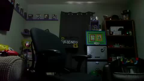 Awwwww Hey Sweetie Pies. Welcome To The Sweetie Pie Lounge. Enjoy The Dad-Cast. SweetCorny Fun-loving Dad Talk. online show from 11, 9, 2025