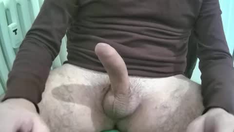 Snapshot of nuotatore90 chatting on 1, 12, 2024 nuotatore90 online show from 1, 12, 2024