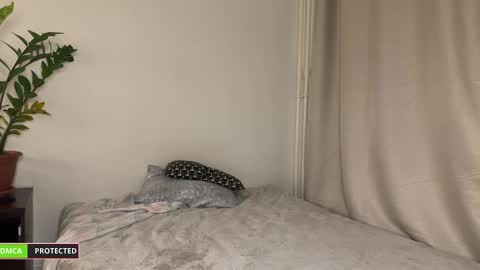 nura_foxx online show from 2, 3, 2025