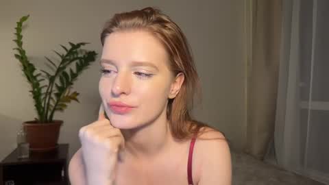 nura_foxx online show from 9, 3, 2025