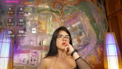 Claudia online show from 8, 2, 2025