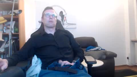 Snapshot of nursefan chatting on 18, 12, 2025 nursefan online show from 18, 12, 2025