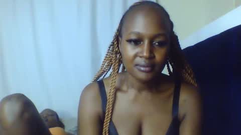 nutgal online show from 7, 4, 2026