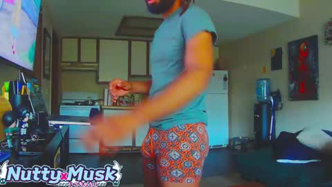 Snapshot of nuttyxmusk chatting on 13, 9, 2025 Check the links online show from 13, 9, 2025