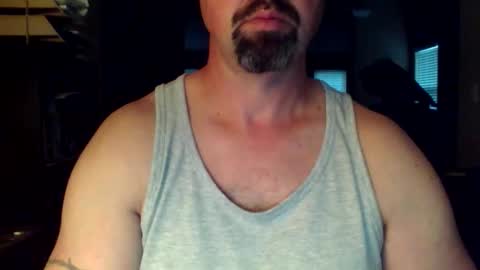 nvrenuff1979 online show from 1, 12, 2025