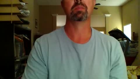 Snapshot of nvrenuff1979 chatting on 28, 4, 2026 nvrenuff1979 online show from 28, 4, 2026