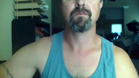 Snapshot of nvrenuff1979 chatting on 20, 5, 2026 nvrenuff1979 online show from 20, 5, 2026