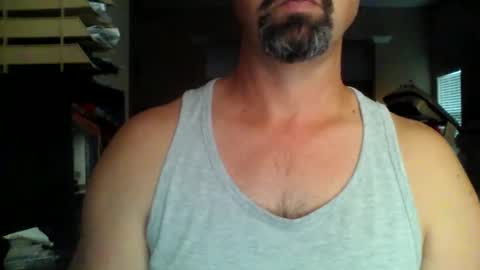 Snapshot of nvrenuff1979 chatting on 26, 5, 2026 nvrenuff1979 online show from 26, 5, 2026