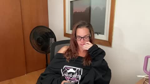 NxtDoorNikki online show from 27, 9, 2025