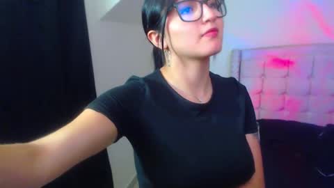 NyahMackenzie online show from 11, 1, 2025