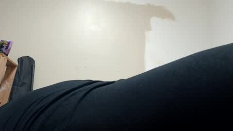 nyanez322 online show from 5, 1, 2025