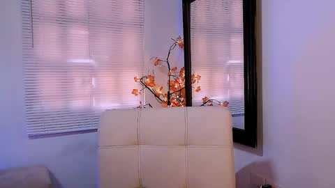 Snapshot of nycole_1988 chatting on 20, 11, 2025 Nycole online show from 20, 11, 2025