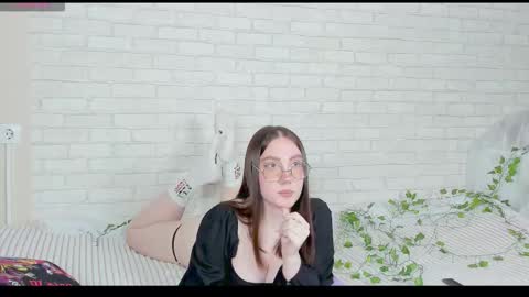 Kat online show from 5, 11, 2025